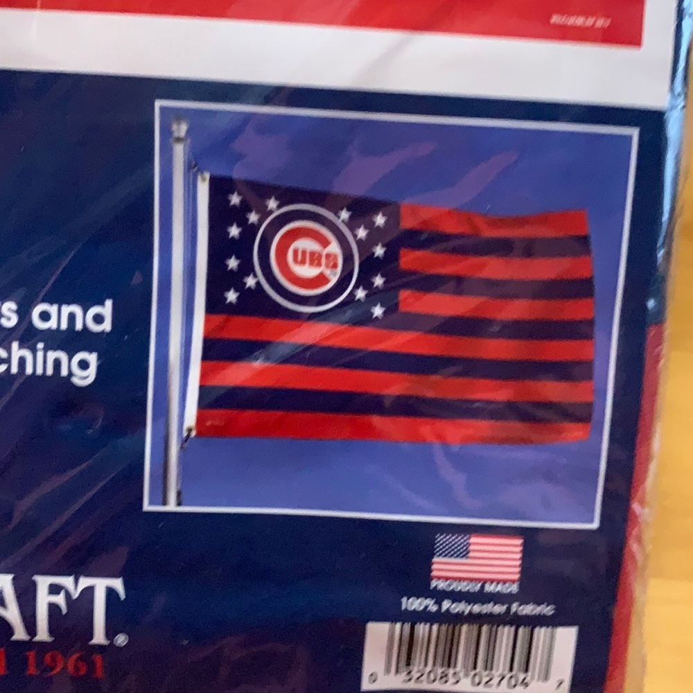 New Deluxe Cubs Flag  3’x5’ Chicago Cubs WinCraft